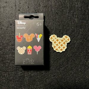 Loungefly Disney Snack Pin Pie- discontinued set